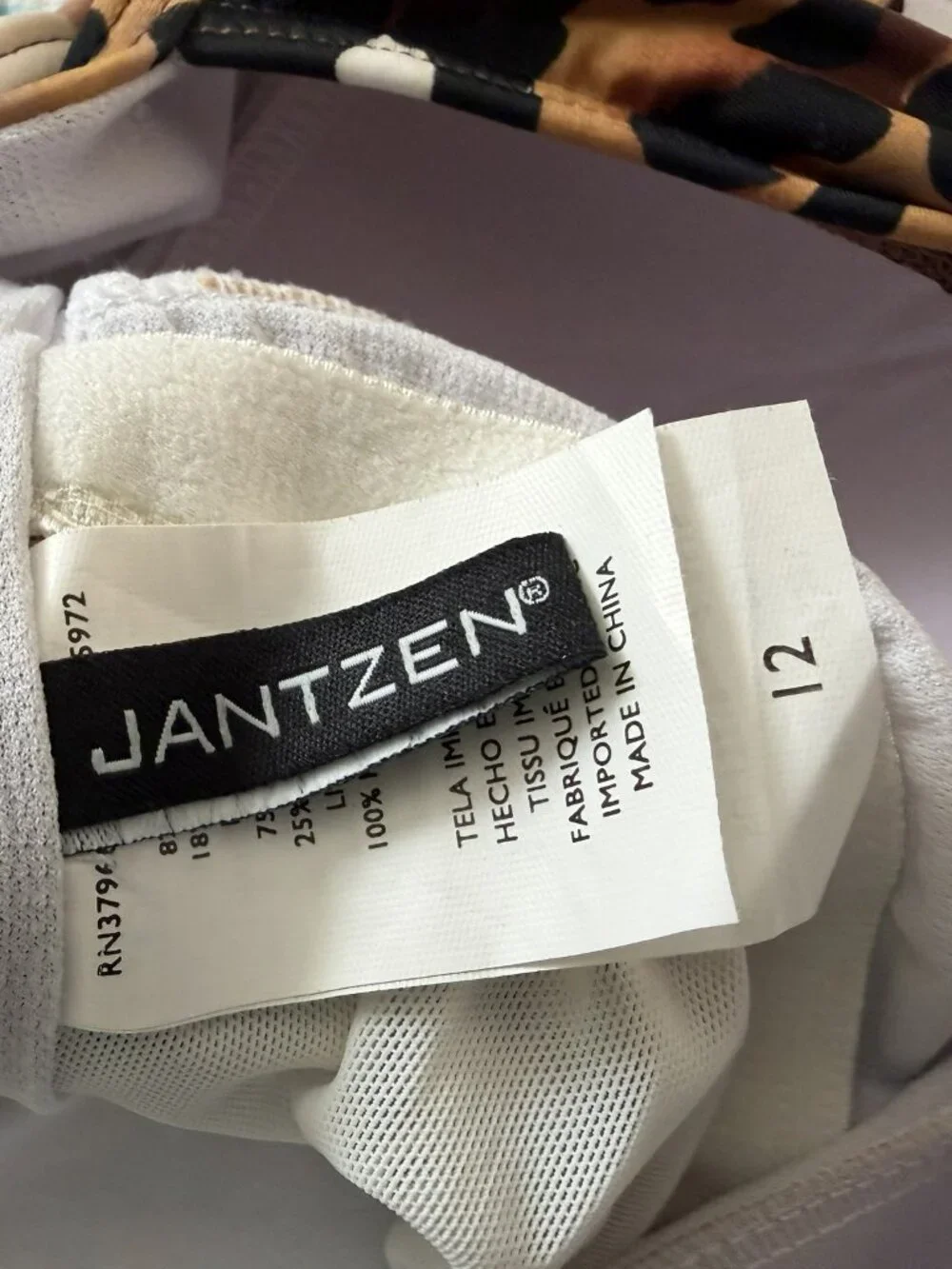 Jantzen Leopard Print Ruched Sweetheart One-Piece Swimsuit Size 12